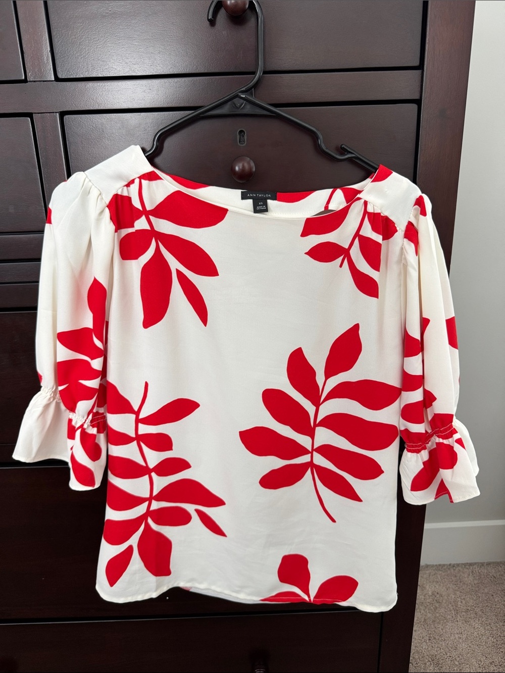 Ann Taylor Cream Blouse with Red Leaf Motif and Puff Sleeves